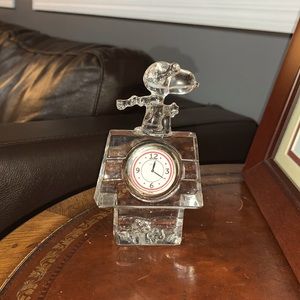 Peanuts Crystal Glass Snoopy Clock